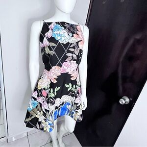 Keepsake cute floral mini dress, sz Large